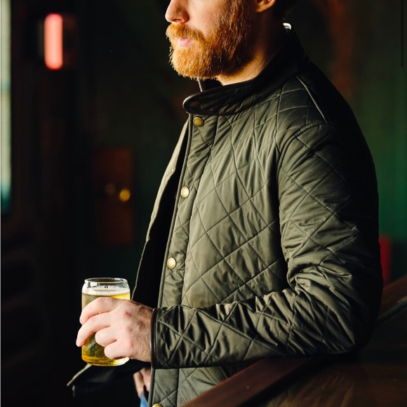 NWOT Barbour Powell Quilted Jacket in Sage Green - Picture 3 of 14